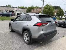 2020 Toyota RAV4 LE AWD - Photo 6