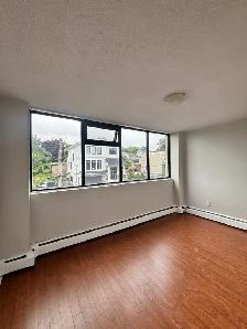 TWO BEDROOM APARTMENT AVAILABLE AT 40 ROSE STREET - WELCOME TO T - Photo 9