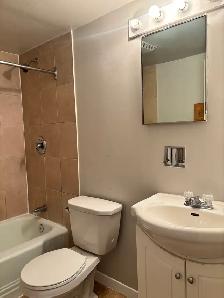 TWO BEDROOM APARTMENT AVAILABLE AT 40 ROSE STREET - WELCOME TO T - Photo 12