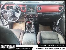 2023 Jeep Wrangler Rubicon - Photo 10