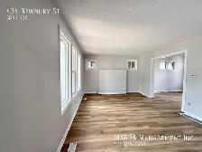 CHARMING 5 BED/2.5 BATH HOUSE DOWNTOWN   HYDRO, WATER & GAS! - Photo 5