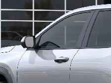 2027 Chevrolet Equinox - Photo 12