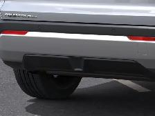 2027 Chevrolet Equinox - Photo 14