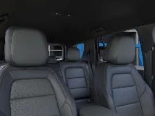 2027 Chevrolet Equinox - Photo 24