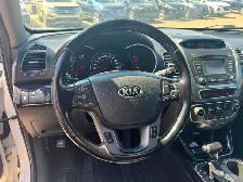 2014 Kia Sorento EX - Photo 9
