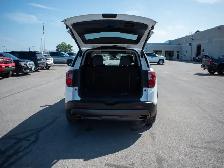 2023 GMC Acadia AT4 - Power Liftgate | Navigation System - Photo 17