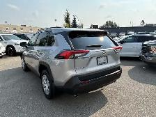 2021 Toyota RAV4 LE AWD/NAVIGATION/BACK UP CAMERA/ACCIDENT FREE/ - Photo 17