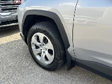 2021 Toyota RAV4 LE AWD/NAVIGATION/BACK UP CAMERA/ACCIDENT FREE/ - Photo 25