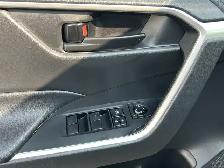 2021 Toyota RAV4 LE AWD/NAVIGATION/BACK UP CAMERA/ACCIDENT FREE/ - Photo 34