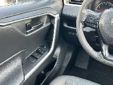2021 Toyota RAV4 LE AWD/NAVIGATION/BACK UP CAMERA/ACCIDENT FREE/ - Photo 35