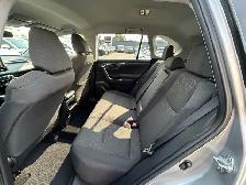 2021 Toyota RAV4 LE AWD/NAVIGATION/BACK UP CAMERA/ACCIDENT FREE/ - Photo 40