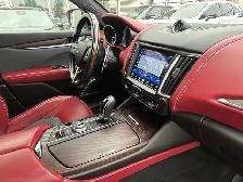 2018 Maserati Levante S GRANLUSSO SQ4 AWD/NAVI/360 CAM/PANO ROOF - Photo 45