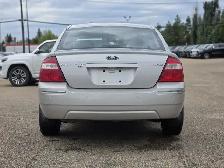 2006 Ford Five Hundred Limited - Photo 5