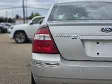 2006 Ford Five Hundred Limited - Photo 12