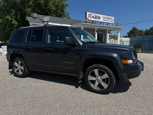 2016 Jeep Patriot high altitude