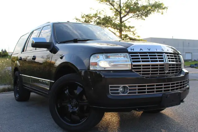 2010 Lincoln Navigator 4WD 4dr Ultimate