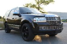 2010 Lincoln Navigator 4WD 4dr Ultimate - Photo 2