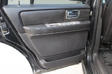 2010 Lincoln Navigator 4WD 4dr Ultimate - Photo 17