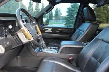 2010 Lincoln Navigator 4WD 4dr Ultimate - Photo 22