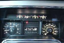 2010 Lincoln Navigator 4WD 4dr Ultimate - Photo 25
