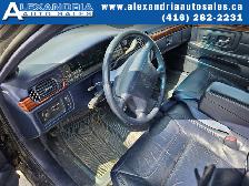 1998 Cadillac DeVille Base 4dr Sedan - Photo 14
