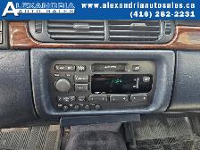 1998 Cadillac DeVille Base 4dr Sedan - Photo 18
