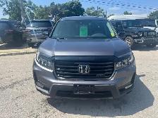 2022 Honda Ridgeline Sport | 1 Owner | Heated Seats | Sunroof - Photo 2