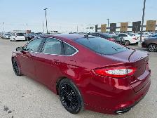 2016 Ford Fusion SE : Low Mileage , No Reported Accidents - Photo 4