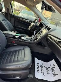 2016 Ford Fusion SE : Low Mileage , No Reported Accidents - Photo 10