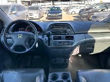 2005 Honda Odyssey EX-L : Sunroof, Power Sliding Doors, Leather - Photo 11