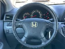 2005 Honda Odyssey EX-L : Sunroof, Power Sliding Doors, Leather - Photo 13