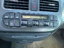 2005 Honda Odyssey EX-L : Sunroof, Power Sliding Doors, Leather - Photo 15