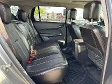2012 GMC Terrain SLT AWD | Leather, Back Cam, Sunroof - Photo 9