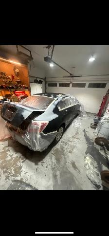 AUTOBODY & PAINTING - Photo 4