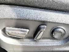 2024 Toyota Corolla Cross XLE GENUINE | XLE PACKAGE | GAS | A... - Photo 19