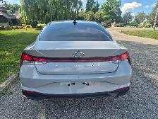 2021 Hyundai Elantra Preferred IVT - Photo 8