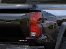 2026 Chevrolet Colorado 4WD ZR2 - Photo 11