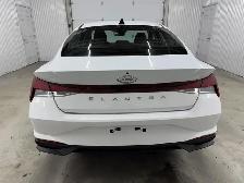 Hyundai Elantra Essential 2023 à vendre - Photo 9