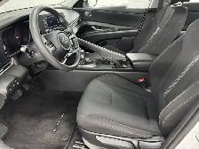 Hyundai Elantra Essential 2023 à vendre - Photo 13