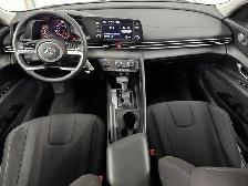 Hyundai Elantra Essential 2023 à vendre - Photo 18