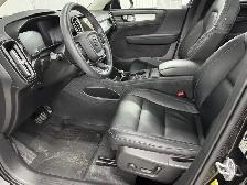 Volvo XC40 T5 Momentum AWD 2022 à vendre - Photo 13