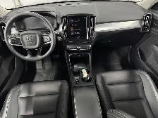 Volvo XC40 T5 Momentum AWD 2022 à vendre - Photo 18