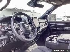2025 Ram 2500 Big Horn 4x4 Crew 6.4L Nav Adaptive Cruise - Photo 17