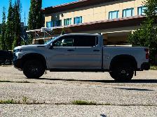 2026 Chevrolet Silverado 1500 ZR2 - Photo 10