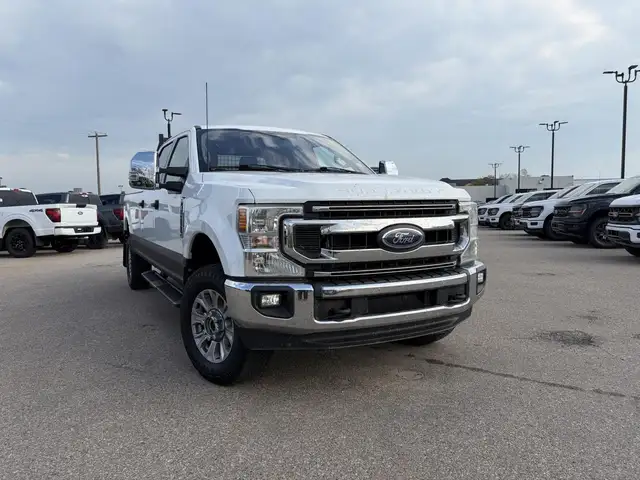 2022 Ford Super Duty F-250 SRW XLT