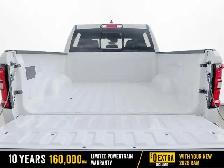 2026 Ram 1500 Express Crew 4x4 3.0L Black Edition Bucket Seats - Photo 7