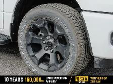 2026 Ram 1500 Express Crew 4x4 3.0L Black Edition Bucket Seats - Photo 8