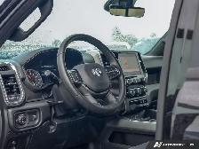 2026 RAM 1500 EXPRESS BLACK | 8.4 SCR | CPL/AND | TOW | BLIND - Photo 12