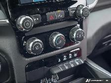 2026 RAM 1500 EXPRESS BLACK | 8.4 SCR | CPL/AND | TOW | BLIND - Photo 19