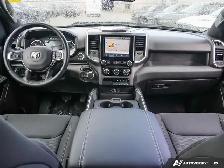 2026 RAM 1500 EXPRESS BLACK | 8.4 SCR | CPL/AND | TOW | BLIND - Photo 23